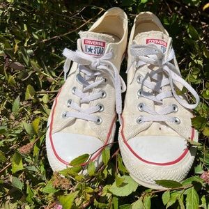 Converse Vintage-White All-Stars Rom-Com Core